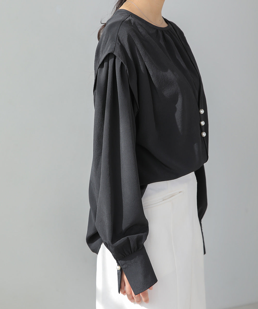 PEARL BUTTON LAYERED BLOUSE