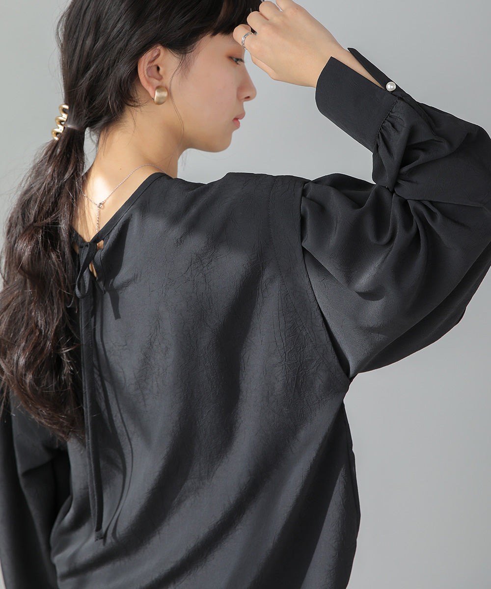PEARL BUTTON LAYERED BLOUSE