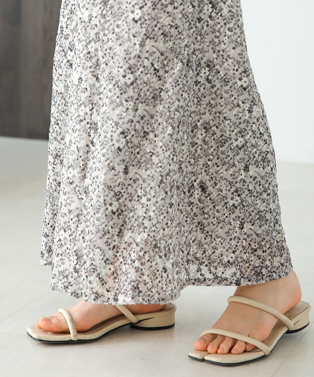 JACQUARD SMALL FLORAL FLARED SKIRT