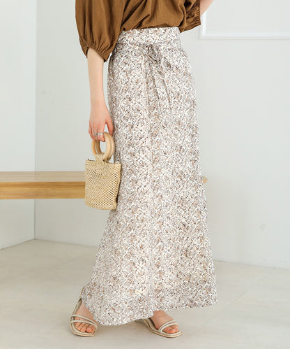 JACQUARD SMALL FLORAL FLARED SKIRT