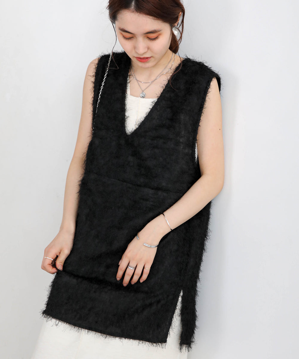 SHEER SHAGGY VEST