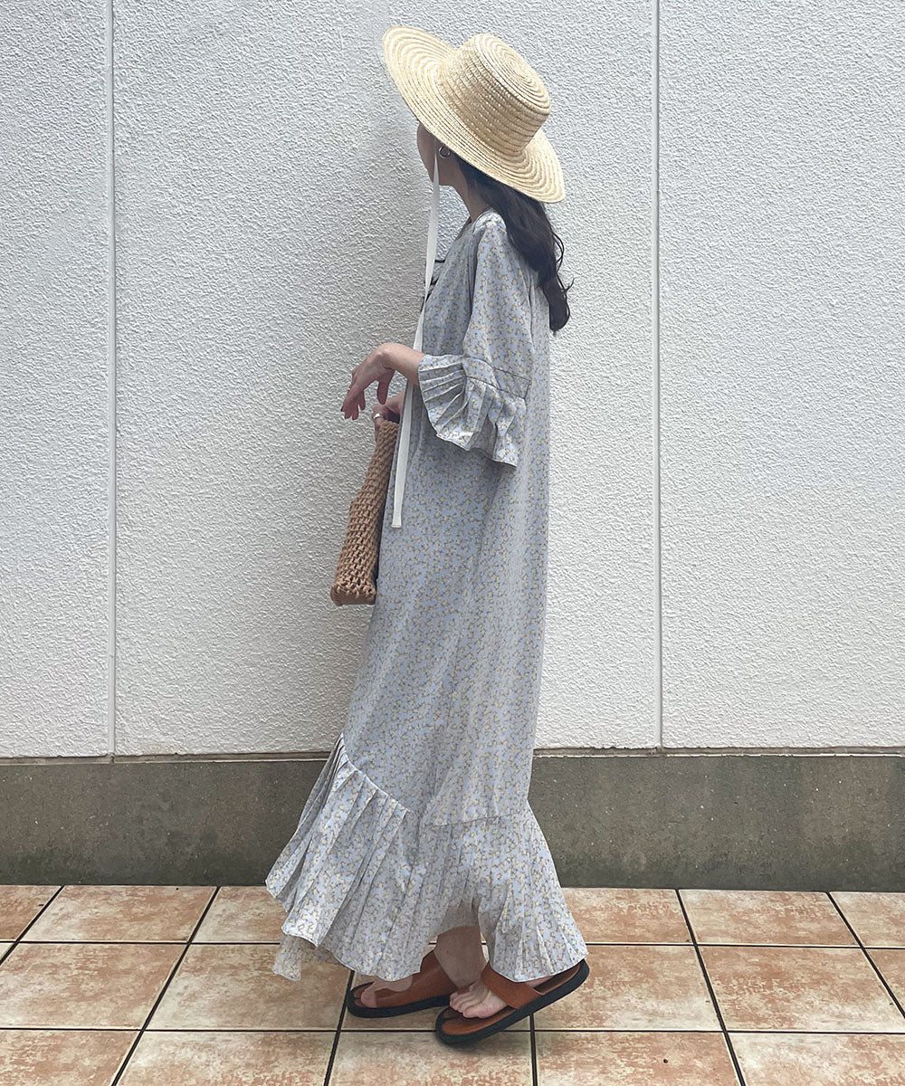 ASYMMETRIC HEM PLEATED ONEPIECE