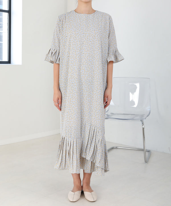 ASYMMETRIC HEM PLEATED ONEPIECE