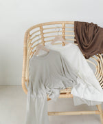 袖子开衩针织上衣