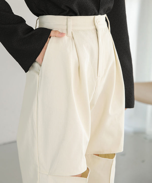 KNEE-SLIT PANTS