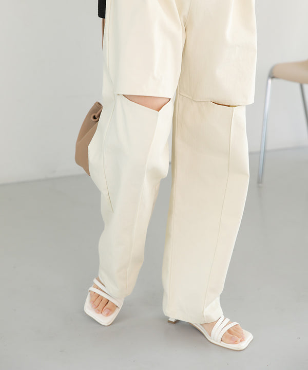 KNEE-SLIT PANTS