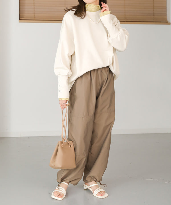 BACK OPEN SWEAT TOP